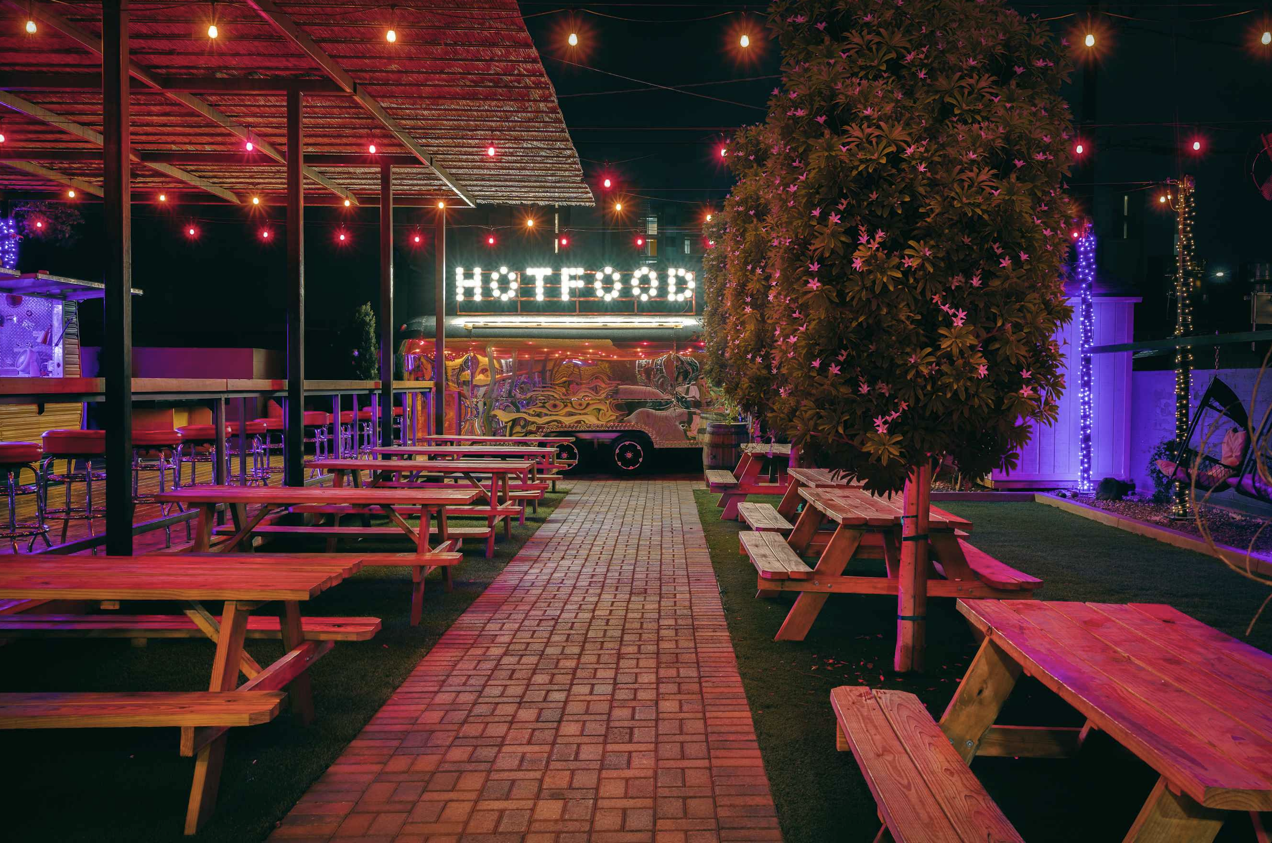 Lucky's PHX: Neighborhood Bar & Patio in Roosevelt Row, Phoenix